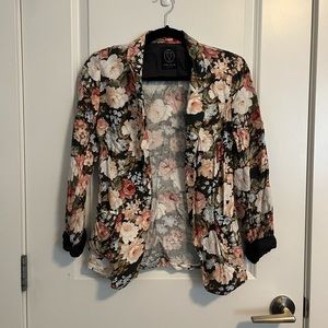 Talula by Aritzia Floral Blazer